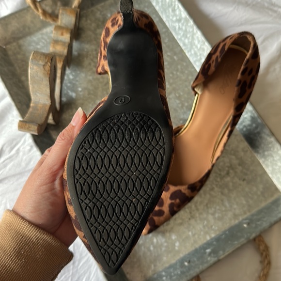Mossimo Cheetah Print Pump 🐆 - Picture 8 of 10